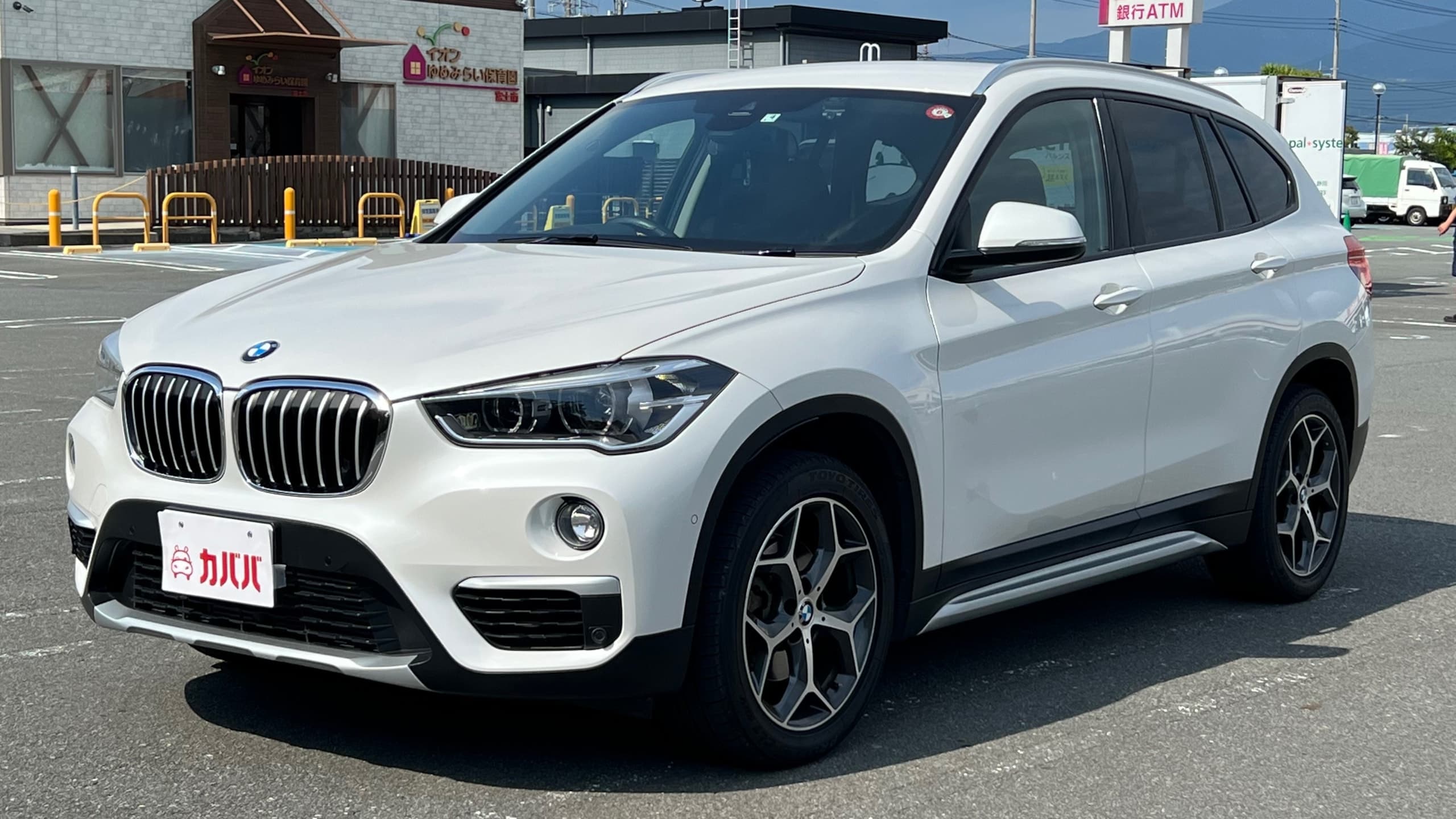 xDrive 18d xライン