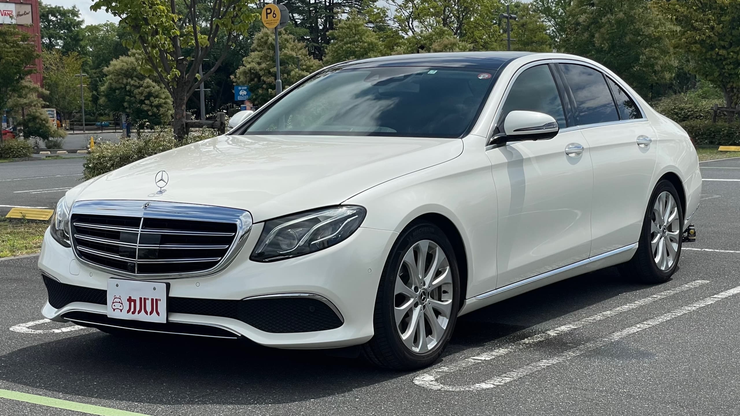 E400 4MATIC エクスクルーシブ
